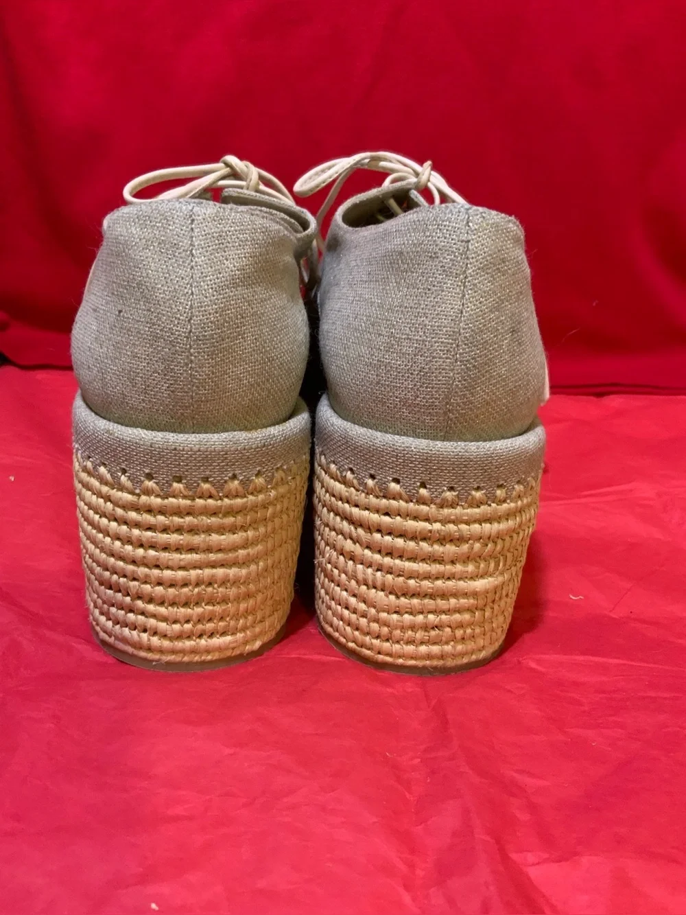 STUART WEITZMAN